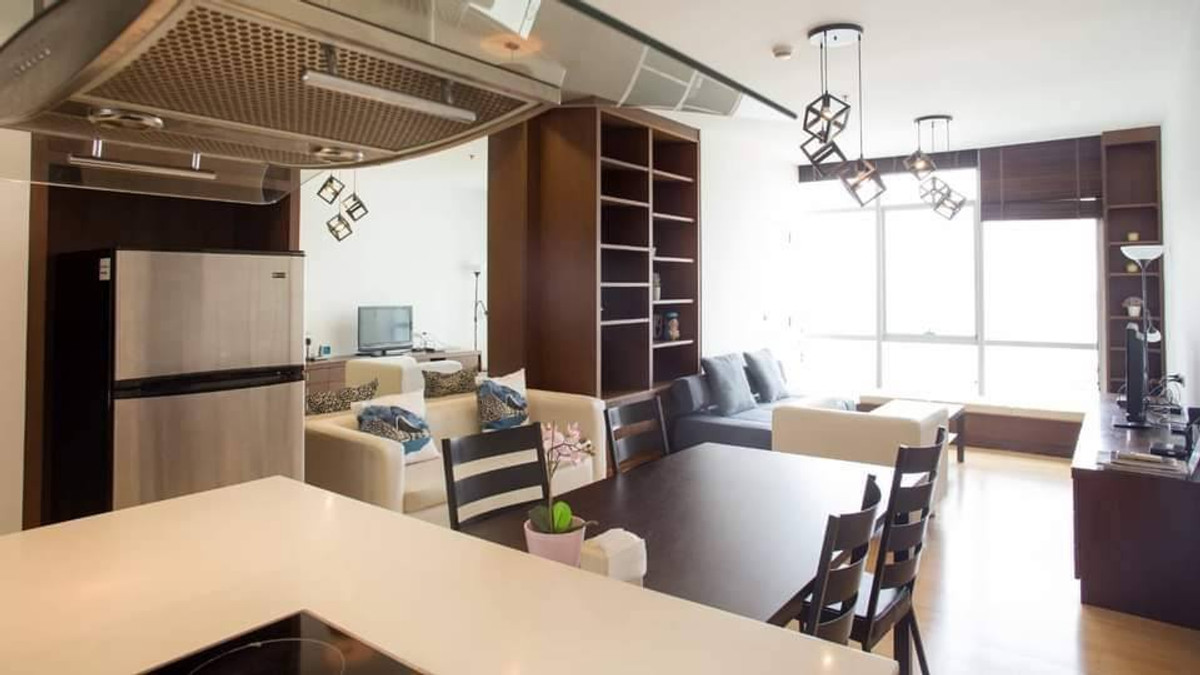 🎆 Front Row seats, watch New Years fireworks from your bed! | For sale/rent Baan Sathorn Chao Phraya (full ICONSIAM view) 🛥️