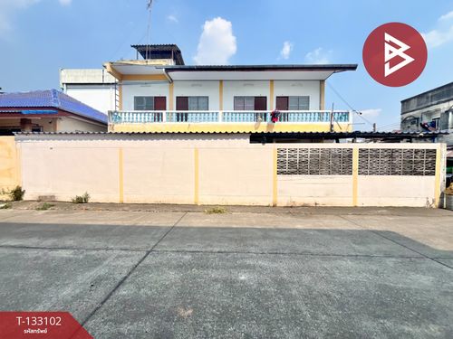 2-story apartment for sale, area 55 square meters, Soi Theparak 18, Samut Prakan.