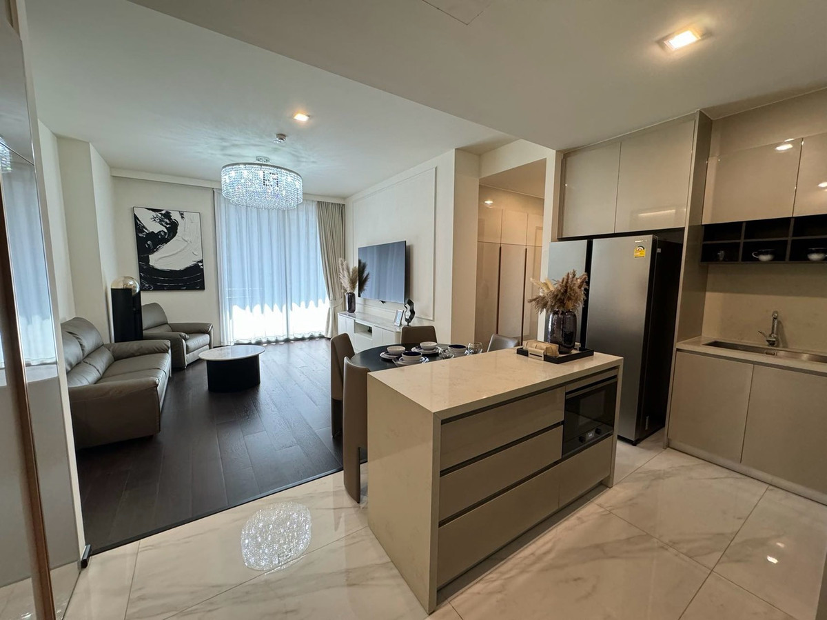 🔥For Rent Now🔥 Lavic Sukhumvit 57, 3-bedroom apartment, fully furnished and ready to move in. Near BTS Thonglor.