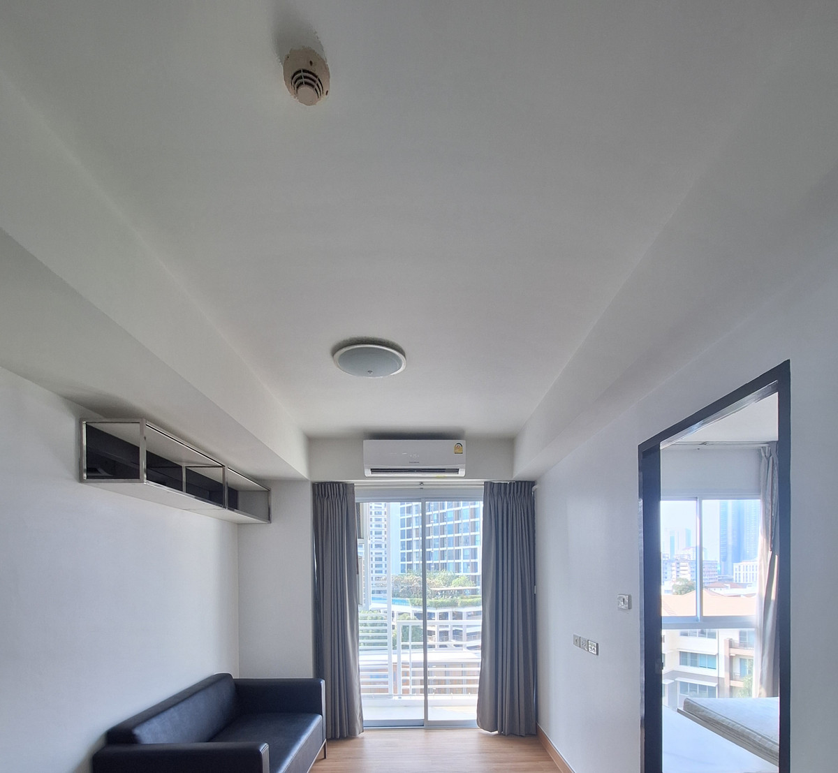 📢Condo for sale, only 2.75 million baht🔥 (price negotiable) Transfer fee and taxes are half each. 📢Condo for sale, only 2.75 million baht🔥 (price negotiable) Transfer fee and taxes are half each.