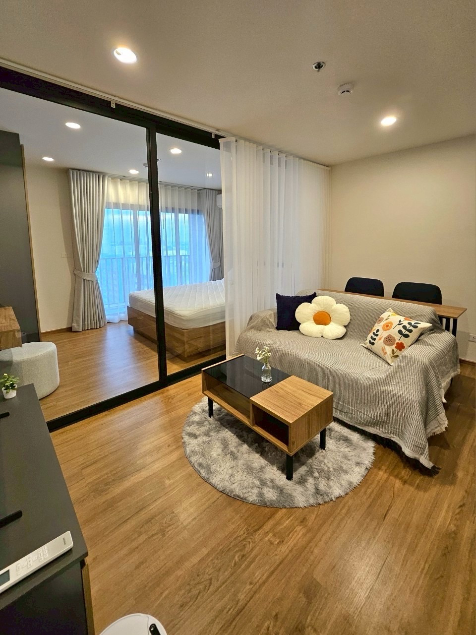 ว่างแล้ว The Line Vibe ห้องสวย ใหม่มาก 18,000 เท่านั้น แบบ 1 นอน 32sqm ใกล้ Mrt , Bts ห้าแยกลาดพร้าว สนใจนัดชมได้เลย 064-6696546 มินนี่ เบอร์นี้แอทไลน์ได้เลยค่ะ ว่างแล้ว The Line Vibe ห้องสวย ใหม่มาก 18,000 เท่านั้น แบบ 1 นอน 32sqm ใกล้ Mrt , Bts ห้าแยกลาดพร้าว สนใจนัดชมได้เลย 064-6696546 มินนี่ เบอร์นี้แอทไลน์ได้เลยค่ะ