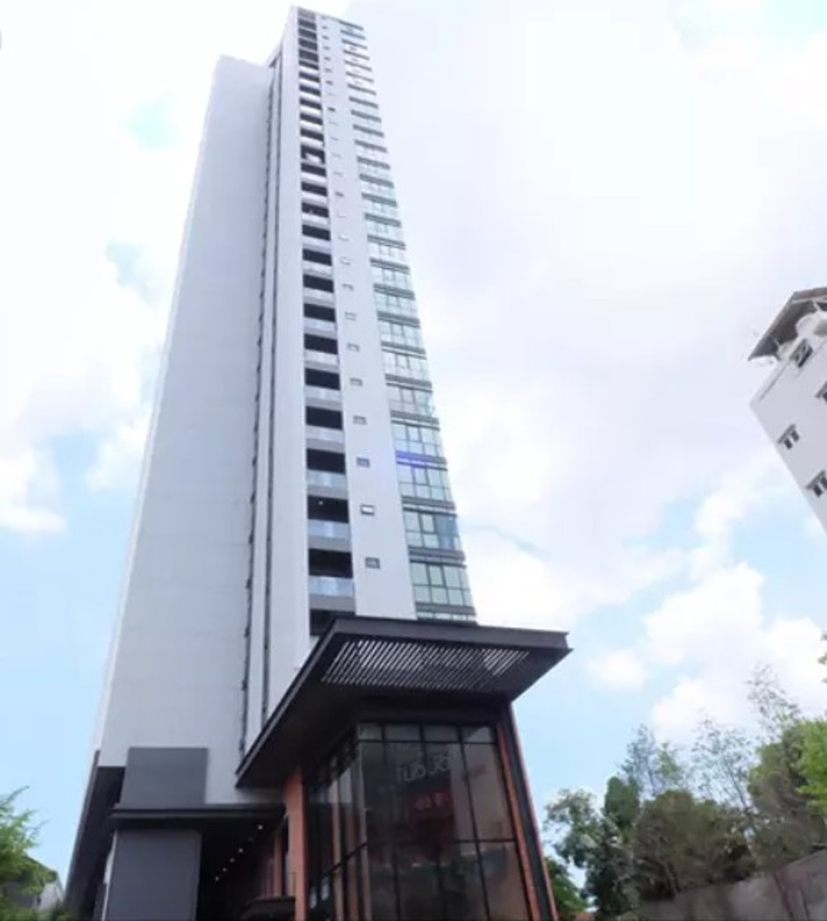 ✨ For Sale: Chapter One Midtown Ladprao 24 Condo ✨ 💰 Only 2,999,000 THB ✨ For Sale: Chapter One Midtown Ladprao 24 Condo ✨ 💰 Only 2,999,000 THB