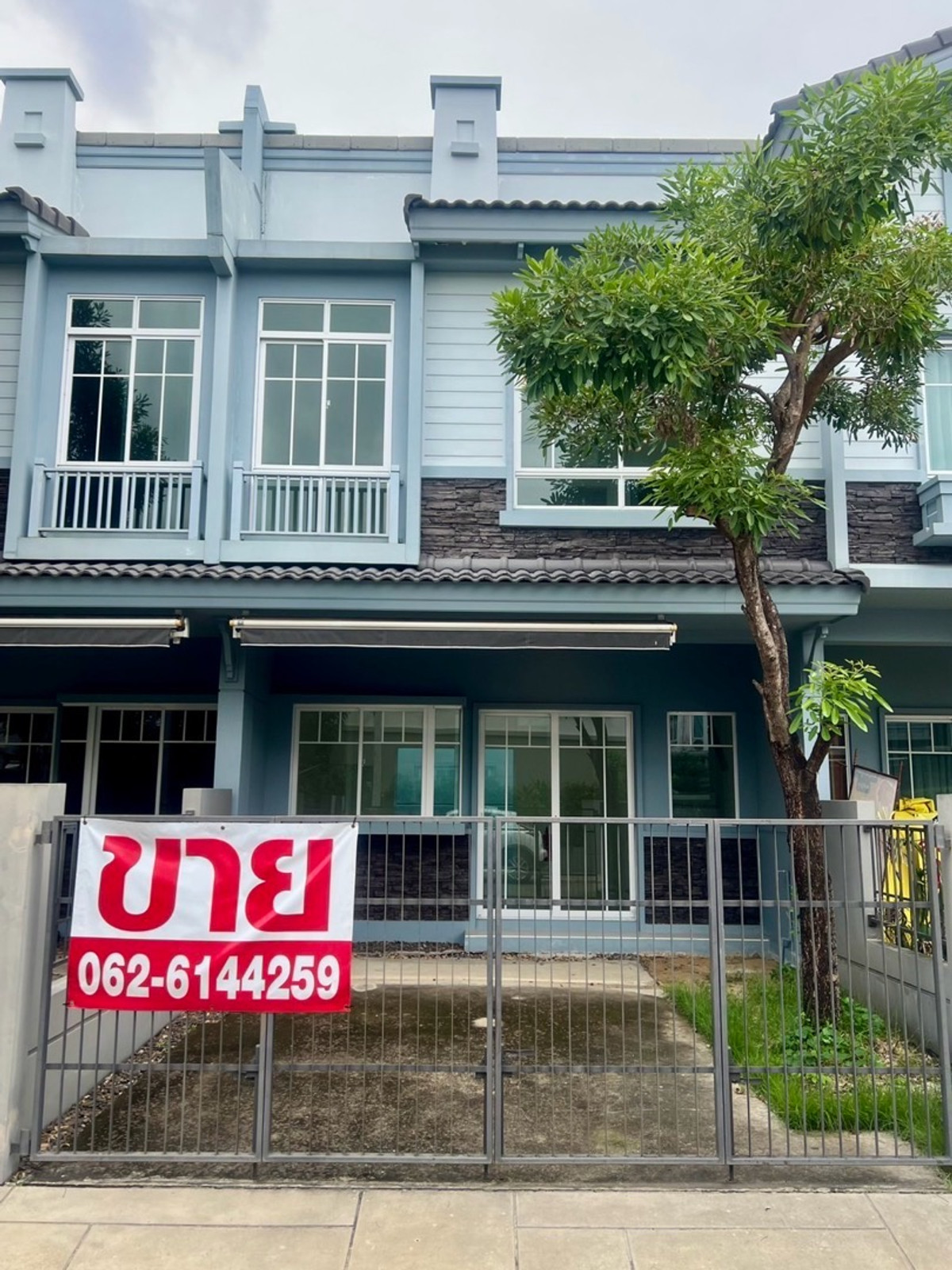 🔥หลุดจอง!! ลดราคาพิเศษ 3.4ล้านบาท🔥ขาย บ้านทาวน์เฮาส์ 2 ชั้น โครงการ Villaggio ศรีนครินทร์-บางนา สภาพบ้านใหม่ ใกล้ห้างเมกาบางนา ใกล้ทางด่วนวงแหวนกาญจนา 🔥หลุดจอง!! ลดราคาพิเศษ 3.4ล้านบาท🔥ขาย บ้านทาวน์เฮาส์ 2 ชั้น โครงการ Villaggio ศรีนครินทร์-บางนา สภาพบ้านใหม่ ใกล้ห้างเมกาบางนา ใกล้ทางด่วนวงแหวนกาญจนา