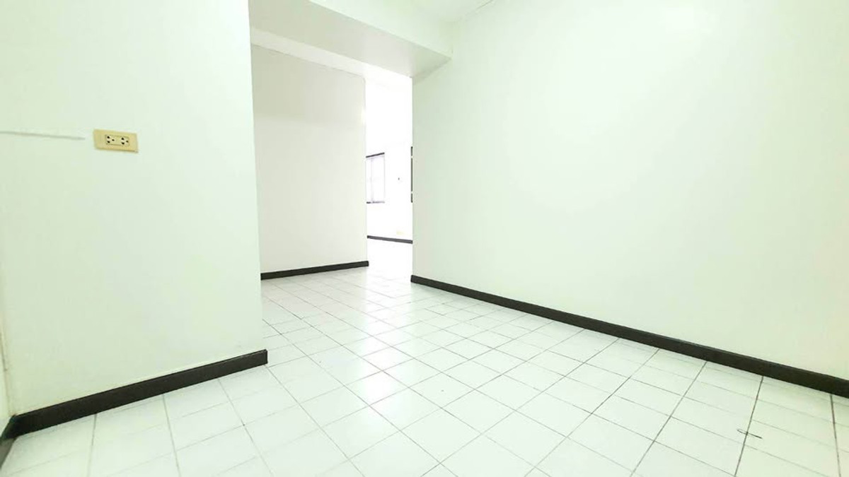 (รหัส SM1744) ขายคอนโด Bangna place : บางนา เพลส ใกล้BTS บางนา – รูปที่ 3
