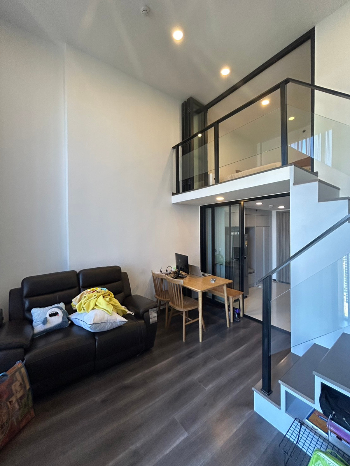 For Rent : Knightsbridge Space Rathchayothin ติดBTSพหล Duo Space 1ห้องนอน 1ห้องน้ำ ห้องสวย เฟอร์นิเจอร์ครบ พร้อมเข้าอยู่ – รูปที่ 3