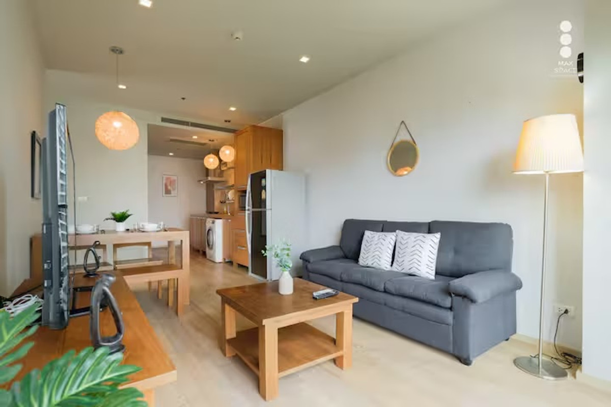 SELL - 13,880,000 MB (2 Bed 71 Sqm ) condo walkable 3 mins to BTS Prompong