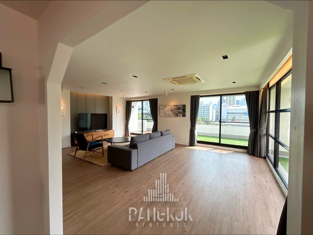 เพนต์เฮาส์พร้อมสวนส่วนตัว 4BR 315SQM ให้เช่า – รูปที่ 2