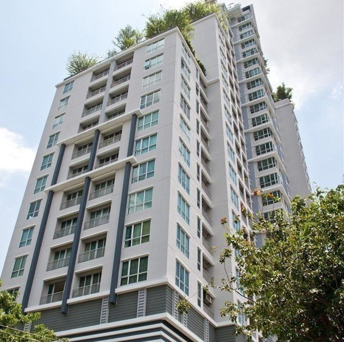✨ For Sale : Life @ Sathorn 10 ✨ 💰 Only 4,600,000 THB ✨ For Sale : Life @ Sathorn 10 ✨ 💰 Only 4,600,000 THB