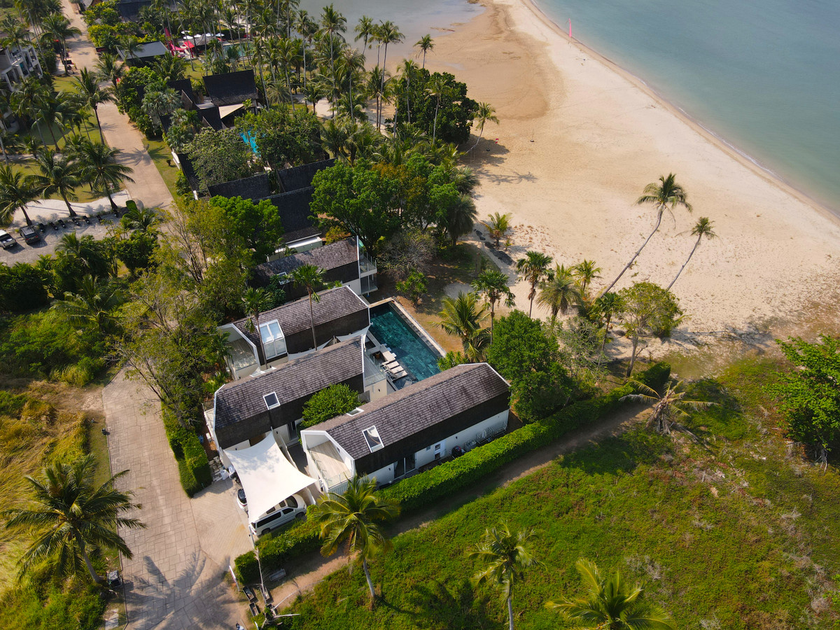 ขาย Pool Villa เกาะช้าง (วิวทะเล หาดส่วนตัว ภูเขาล้อมรอบ) เนื้อที่ 355 ตร.วา 700 ตร.ม. สระว่ายน้ำสุดหรู จอดรถได้ 5-6 คัน – รูปที่ 3