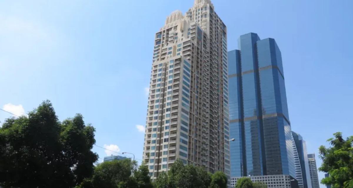✨ For Sale: The Empire Place Condo ✨  💰 Only 19,900,000 THB