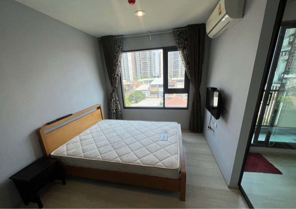 (Code SM1747) Condo for sale Life pinklao: Life Pinklao near MRT Bang Yi Khan. (Code SM1747) Condo for sale Life pinklao: Life Pinklao near MRT Bang Yi Khan.
