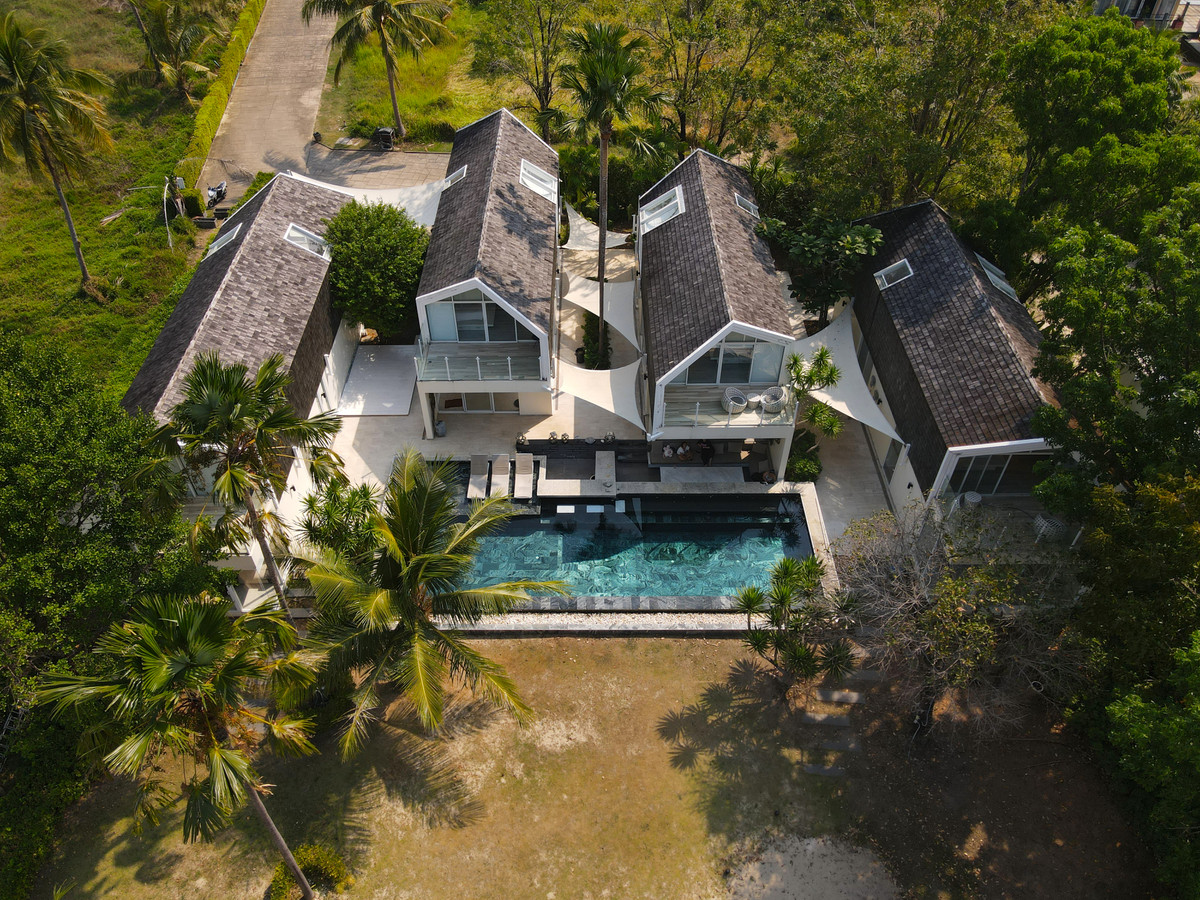 ขาย Pool Villa เกาะช้าง (วิวทะเล หาดส่วนตัว ภูเขาล้อมรอบ) เนื้อที่ 355 ตร.วา 700 ตร.ม. สระว่ายน้ำสุดหรู จอดรถได้ 5-6 คัน – รูปที่ 4