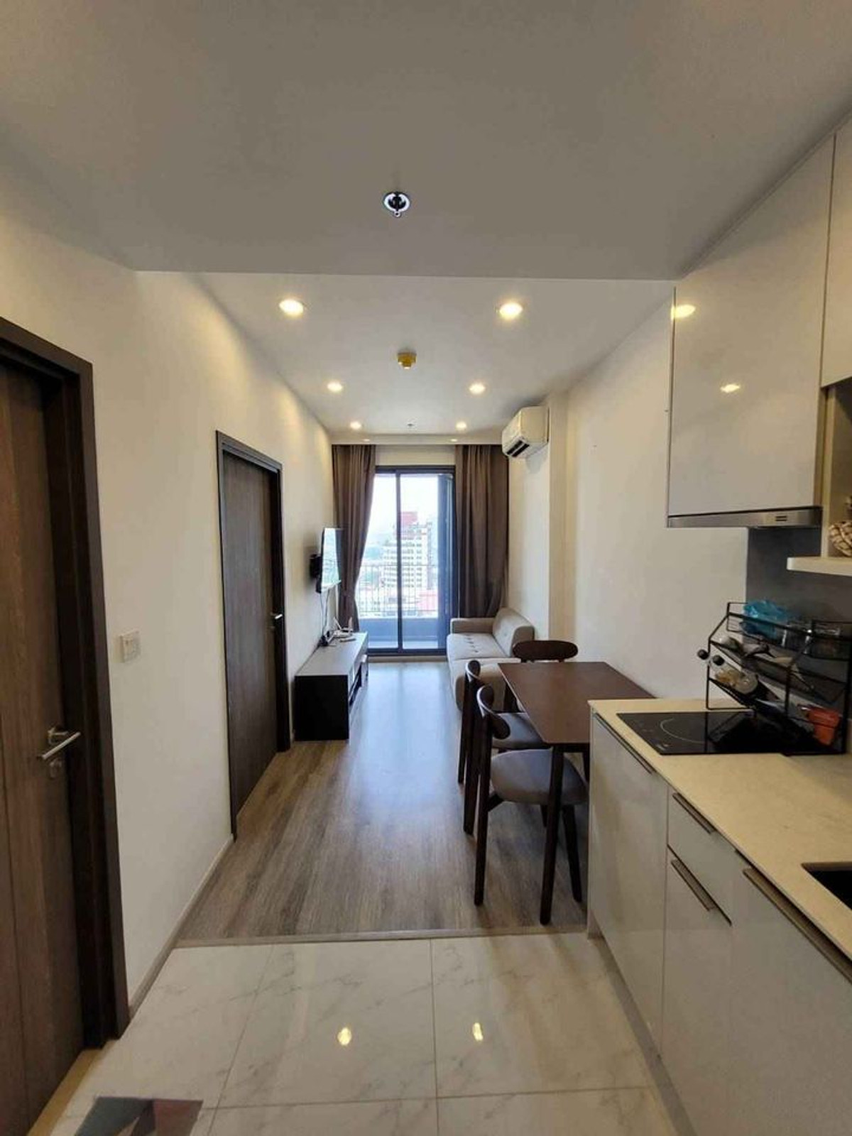 Condo for Rent: Ideo Mobi Sukhumvit 66 Near BTS Udom Suk (approx. 80 meters) Condo for Rent: Ideo Mobi Sukhumvit 66 Near BTS Udom Suk (approx. 80 meters)