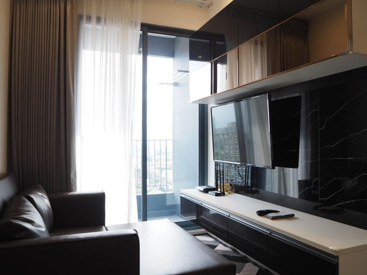 Condo for Rent: Ideo Mobi Sukhumvit 66 Near BTS Udom Suk (approx. 80 meters) Condo for Rent: Ideo Mobi Sukhumvit 66 Near BTS Udom Suk (approx. 80 meters)