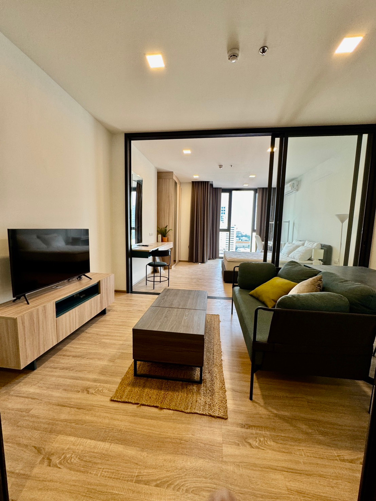 For rent XT Phayathai, complete new furniture and appliances, ready to move in, near BTS Phayathai RW007595 – รูปที่ 2