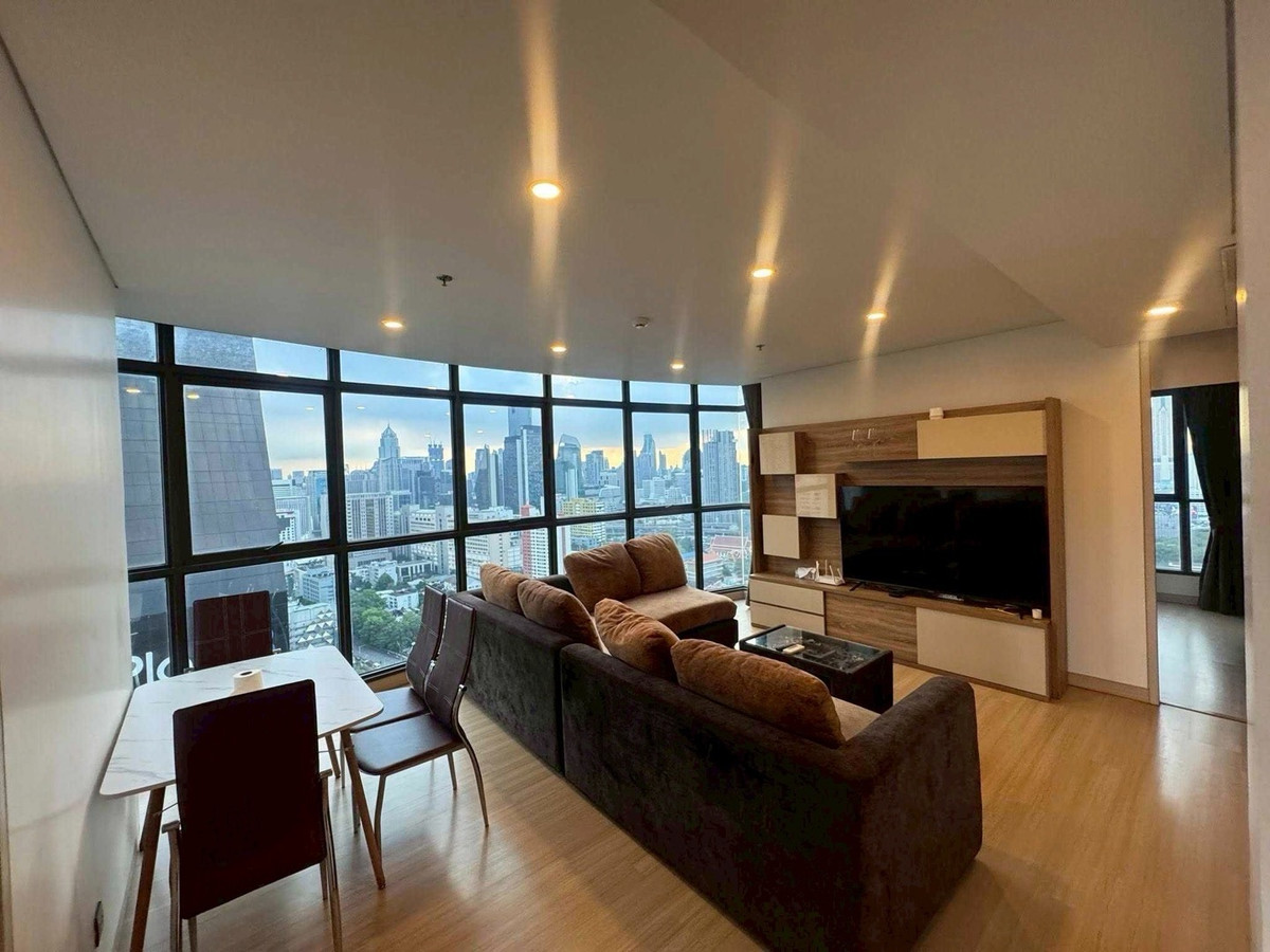 🔥Rent & Sale at Lumpini Suits Petchaburi-makkasan 🔥1BR 1BR.🔥Special 40,000🔥 15M 🔥61.8sqm. Floor31 🔥Rent & Sale at Lumpini Suits Petchaburi-makkasan 🔥1BR 1BR.🔥Special 40,000🔥 15M 🔥61.8sqm. Floor31