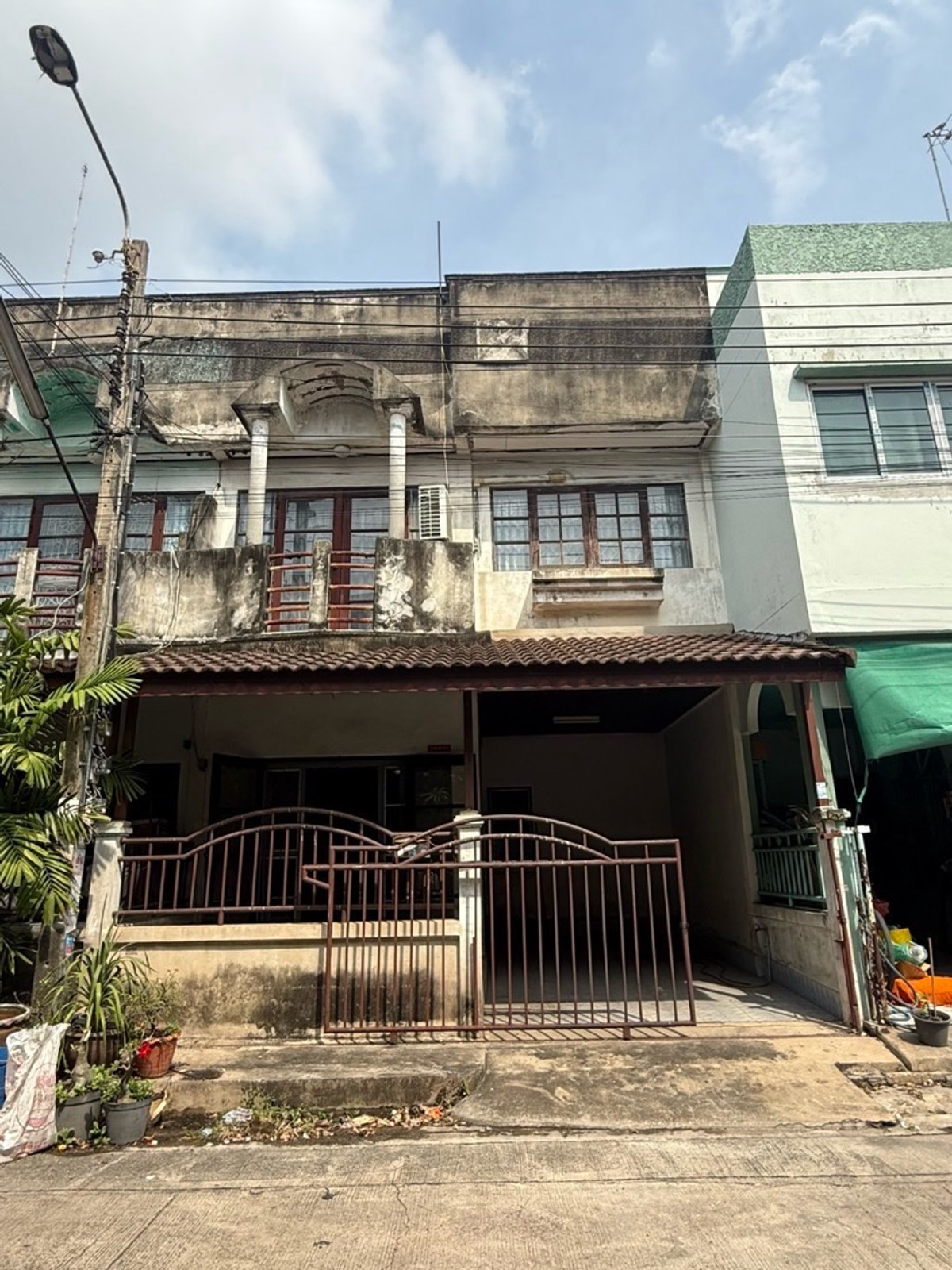 🏡 Townhouse for sale, 3 bedrooms, Phetkasem 112, only 1.49 million!Code:ASAP_SPP021 🏡 Townhouse for sale, 3 bedrooms, Phetkasem 112, only 1.49 million!Code:ASAP_SPP021