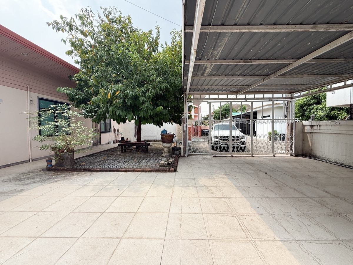 ขายด่วน ที่ดินพร้อมบ้าน 64 ตร.ว เข้าซอยพัฒนาการ 50 เพียง 500 ม. ตรว.ละ 117,000.- – รูปที่ 3