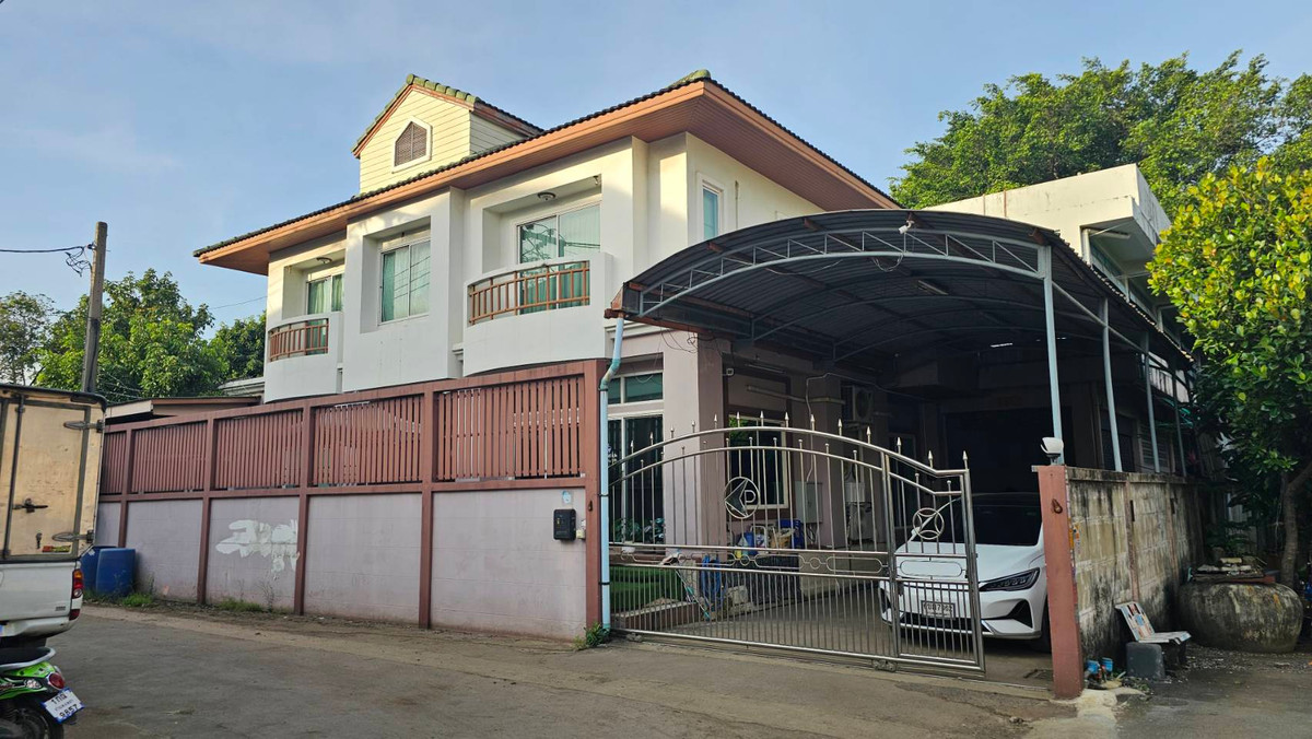 🏭 Factory / warehouse for rent with housing, Bang Kradi, Samut Prakan 📍 Good location, easy to enter and exit, close to the main road and industrial areas. 🏭 Factory / warehouse for rent with housing, Bang Kradi, Samut Prakan 📍 Good location, easy to enter and exit, close to the main road and industrial areas.