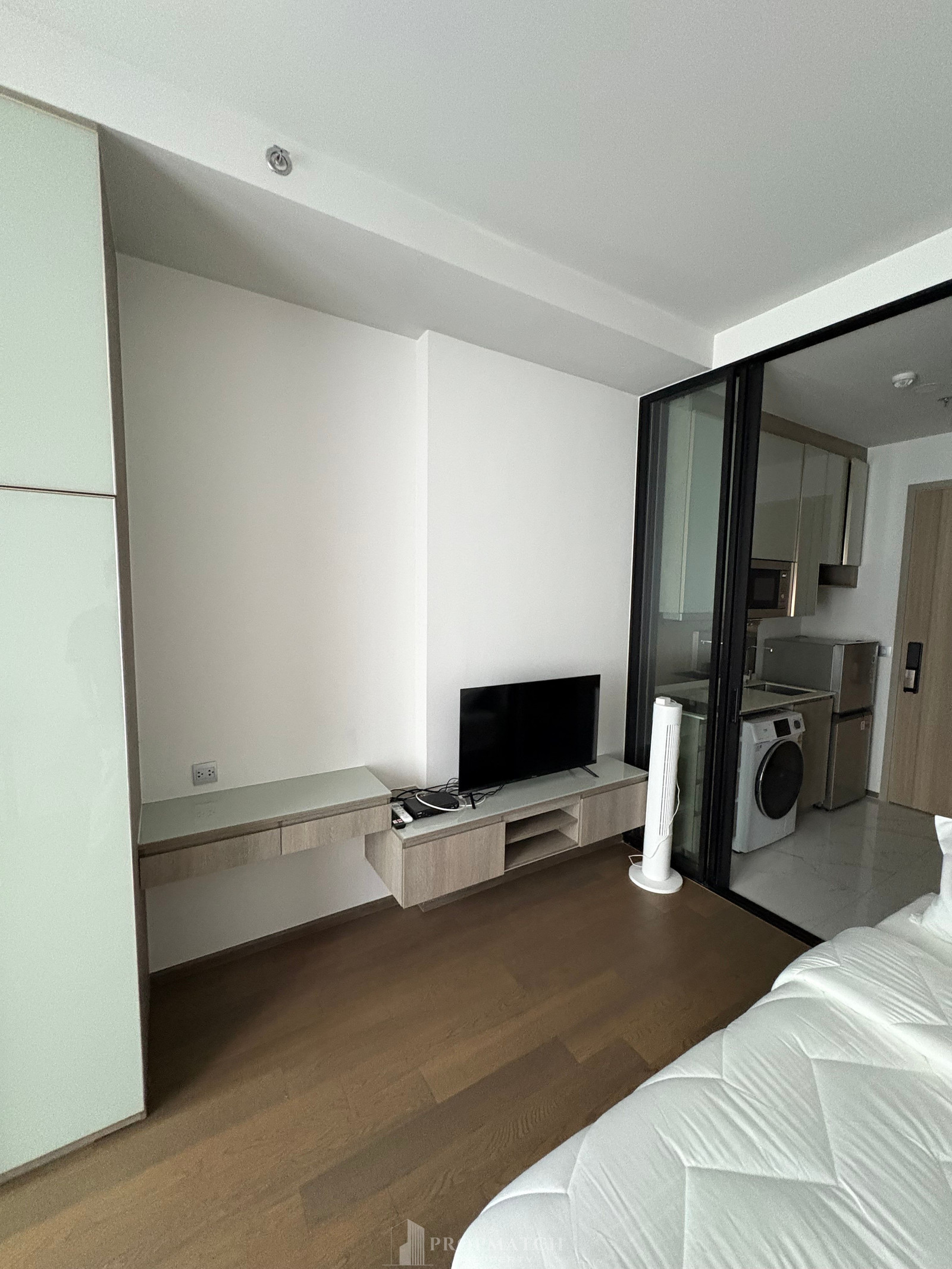 🔥🔥ขายด่วน พร้อมผู้เช่า🔥🔥คอนโดทำเลดี BTS พญาไท Park Origin Phayathai  (1 bed 24.6 sqm) เพียง 5.5 MB เท่านั้น‼️ Tel.093-9796392 K.เฌอ – รูปที่ 3
