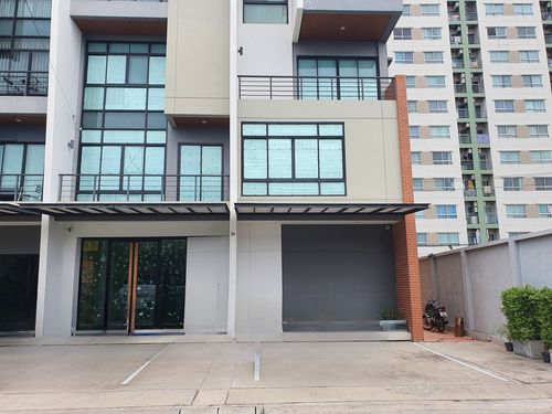  💥ขายสำนักงานใหญ่พร้อมใช้งาน เหมาะแก่การขยายออฟฟิศสำหรับสตาร์ทอัพ  | โฮมออฟฟิศ 4 ชั้น | 545 ตร.ม. | จอดรถ 4+2 คัน | เดอะมอลล์บางกะปิ | นวมินทร์ | บึงกุ่ม
