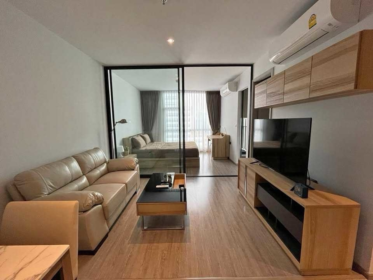 🔥Rent at Rhythm Ekkamai 🔥1BR 1BR 🔥35,000🔥35sqm 🔥Floor24