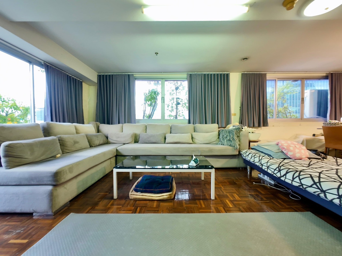 🔥 Rare Item : Penthouse with Big Balcony for Sale in the Heart of Silom – รูปที่ 3
