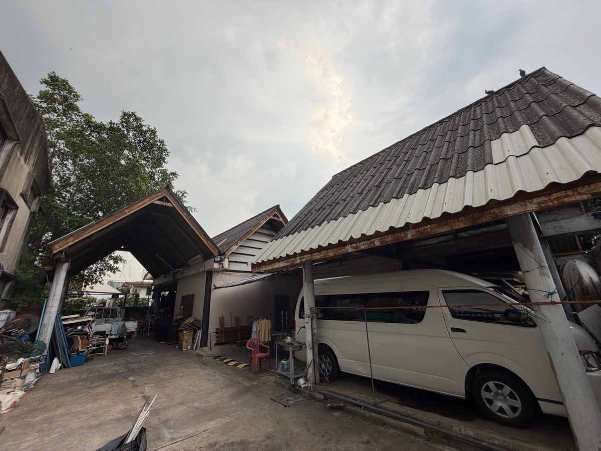 ขายถูก ที่ดินพร้อมสิ่งปลูกสร้าง 98 ตรว ซอยกรุงเทพ-นนท์46 แขวงวงศ์สว่าง เขตบางซื่อ ขายถูก ที่ดินพร้อมสิ่งปลูกสร้าง 98 ตรว ซอยกรุงเทพ-นนท์46 แขวงวงศ์สว่าง เขตบางซื่อ