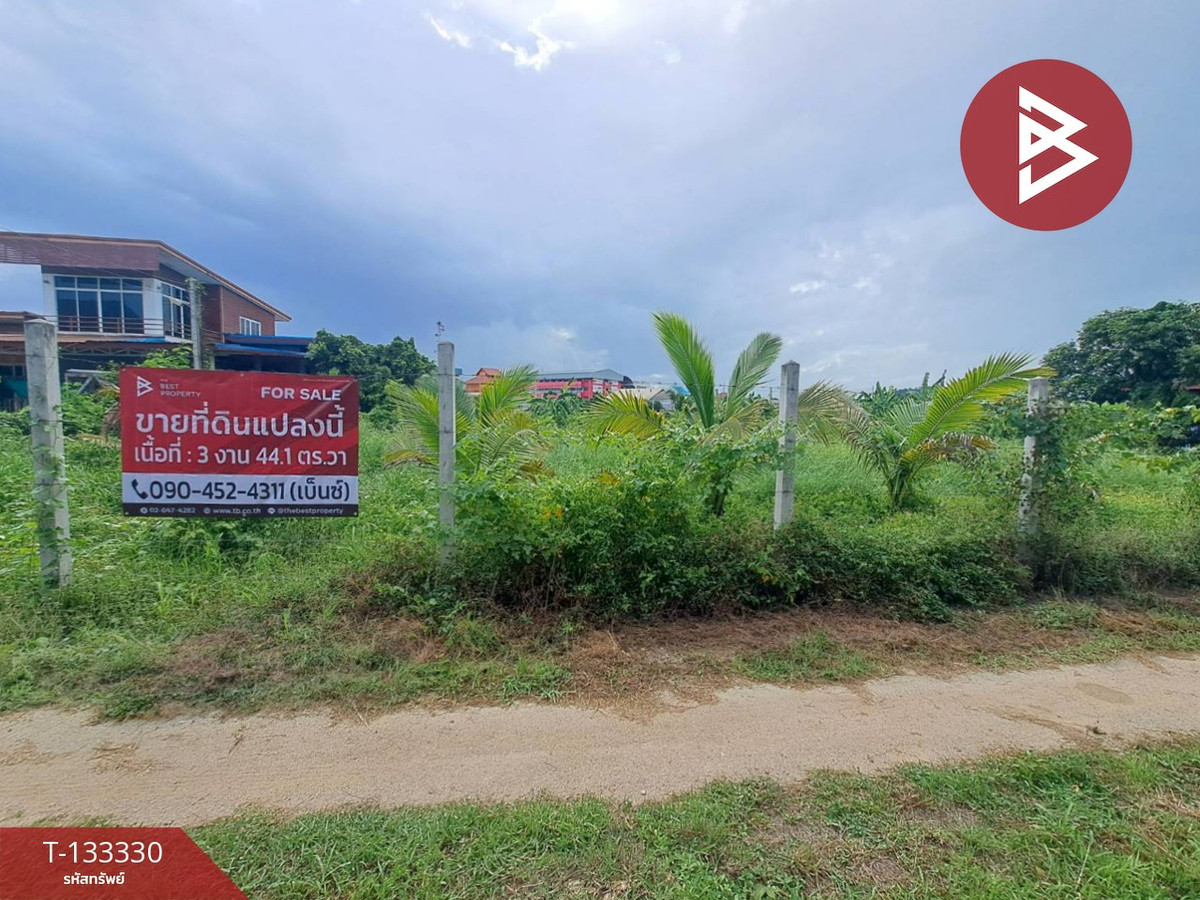 Empty land for sale, area 344.1 square wah, Ban Kluay, Mueang Chainat. Empty land for sale, area 344.1 square wah, Ban Kluay, Mueang Chainat.