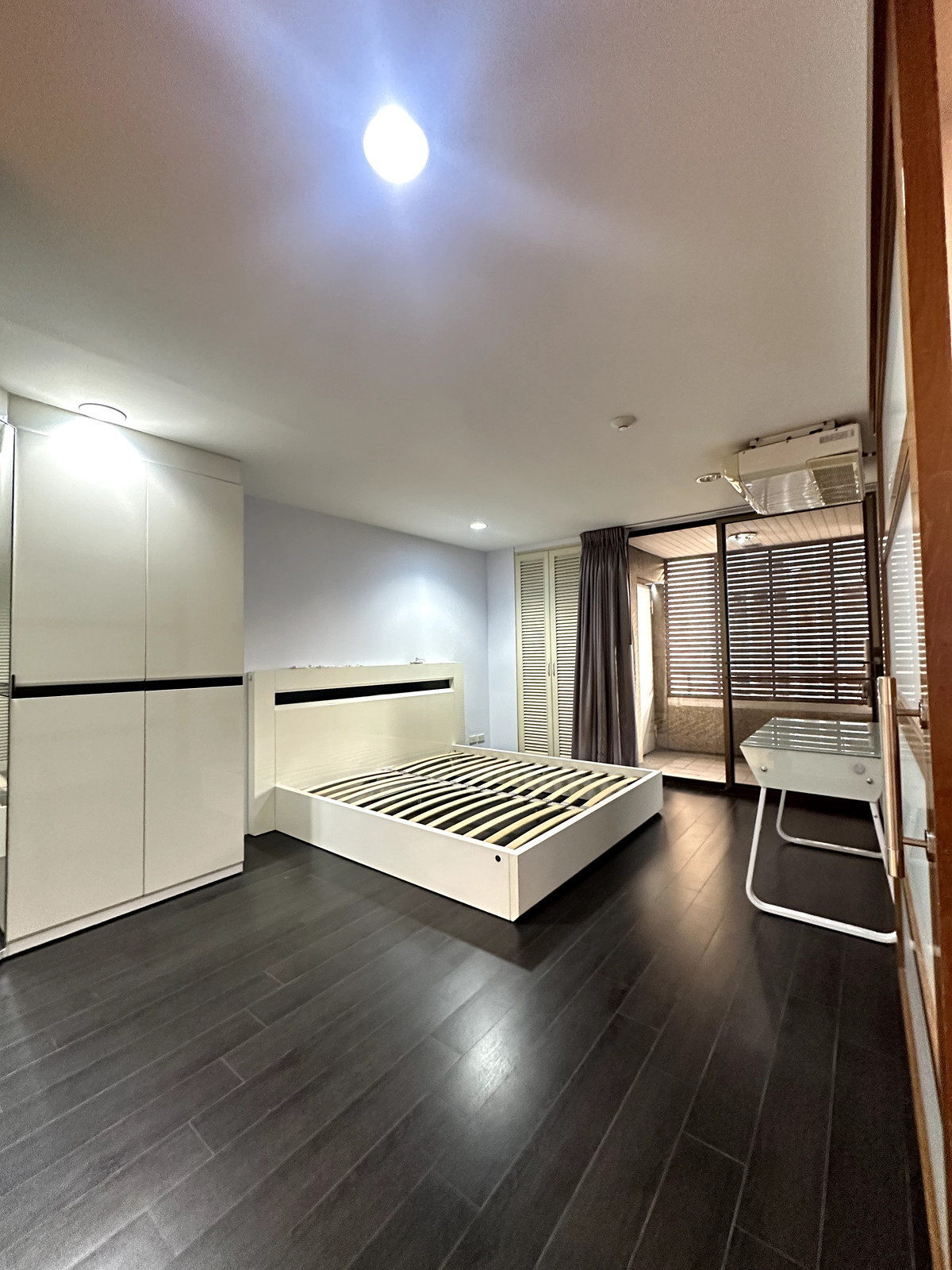 🔥 ขาย 🔥 ASOKE TOWER - อโศก ทาวเวอร์ / 1 ห้องนอน ZC128