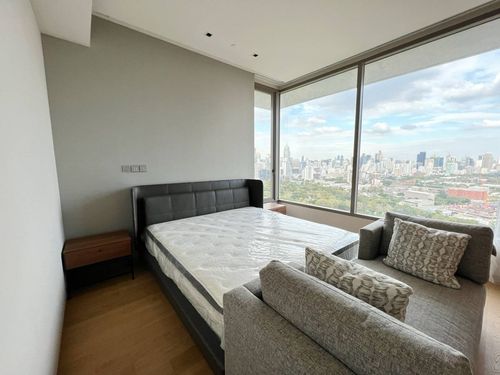 Saladaeng One / Rare Item 3 Bed park view ready to move in. / 3 bed 224 sq.m.Tel. 0937890899