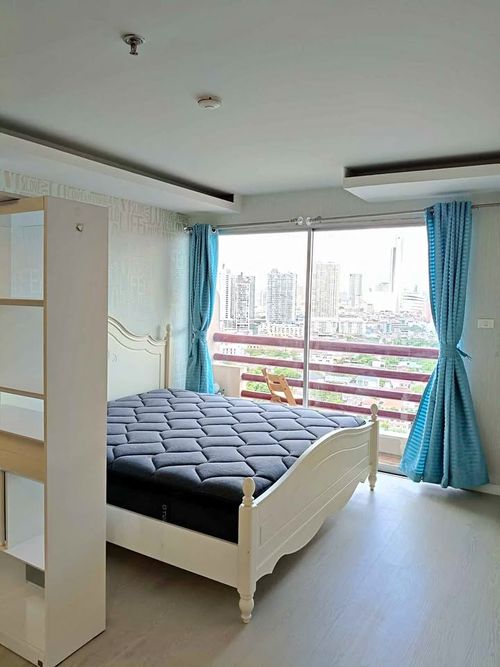 (Code SM1756) Condo for sale Masterview Executive Place Masterview Executive Place