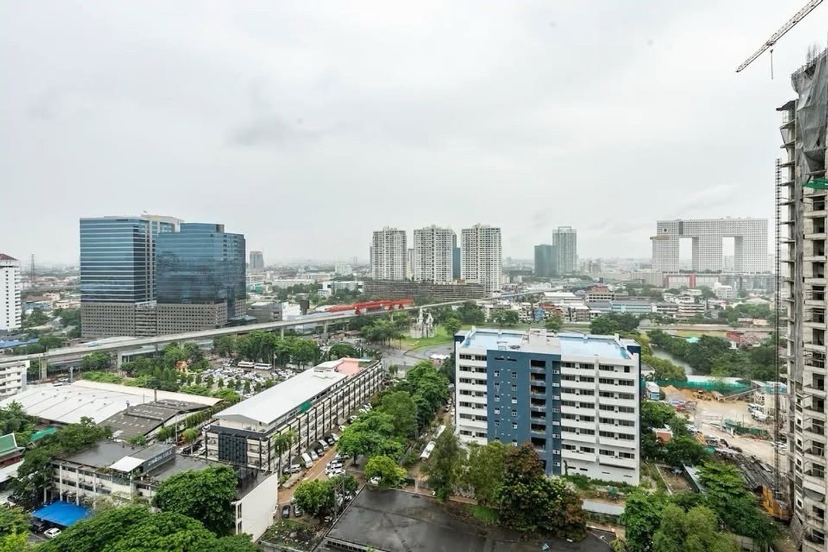 Abstract Phahonyothin Park. for sale - 0816037454 Abstract Phahonyothin Park. for sale - 0816037454