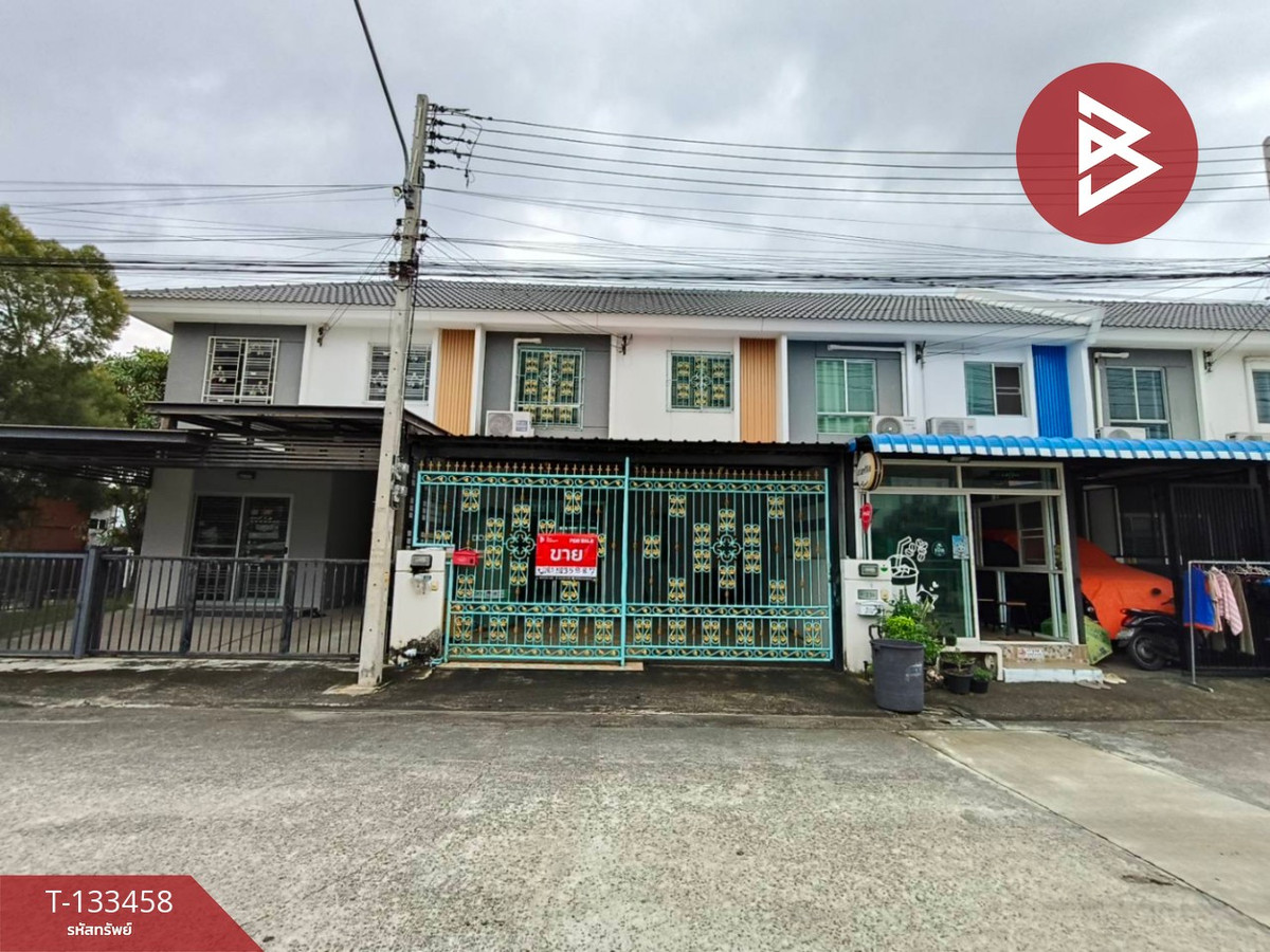 Urgent sale townhouse Pruksa Village 116 Rangsit-Thanyaburi, Pathum Thani, ready to move in. Urgent sale townhouse Pruksa Village 116 Rangsit-Thanyaburi, Pathum Thani, ready to move in.