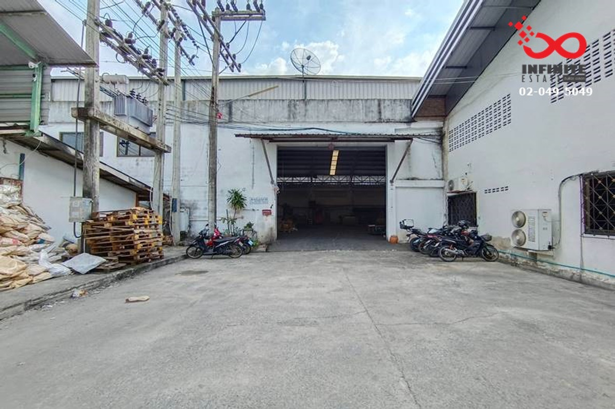 Factory for sale, 1900 sq m., with land 3 rai 212 sq m., Sam Phran, Nakhon Pathom.