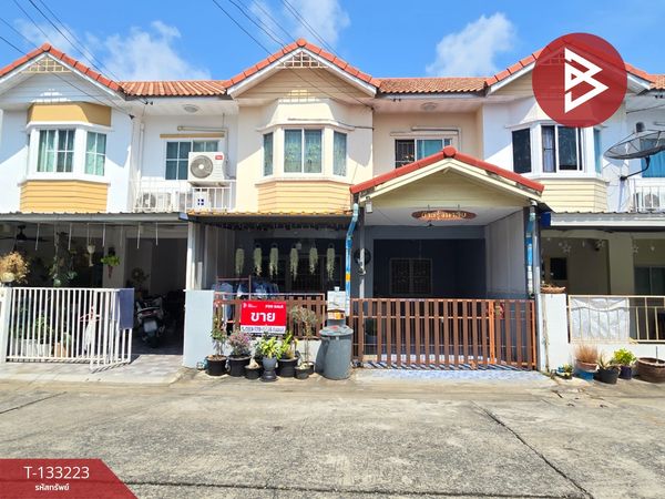 Townhouse for sale Bhumjai Niwet Village 1, Project 12 Phra Samut Chedi, Samut Prakan, ready to move in