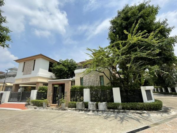 Single house for rent, Phatthanakan-Srinakarin, near Airport link Hua Mak, 5 bedrooms.