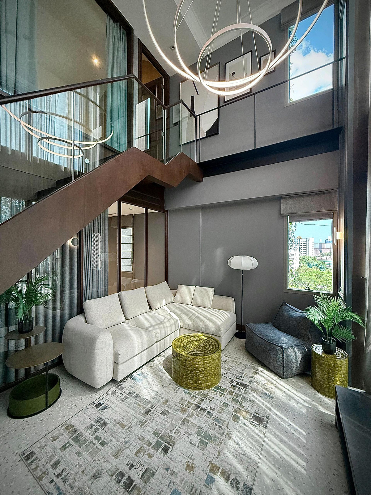 Ashton Morph Sukhumvit 38 Sale with tenant Ashton Morph Sukhumvit 38 Sale with tenant