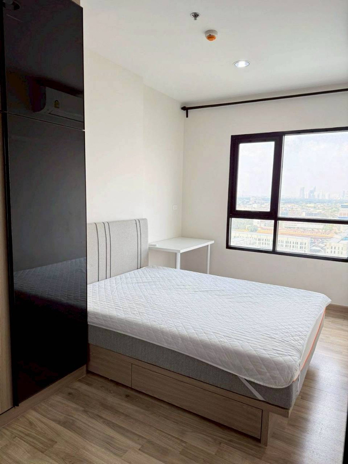 Sell Niche Mono Sukhumvit Bearing 1bed 28 Sqm Fullfur 2.5 Allin 