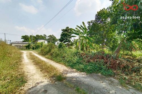Land for sale, 214 sq m., Phetmanee Rat Uthit 18, Suwinthawong, Minburi, behind next to Khlong Tonot.