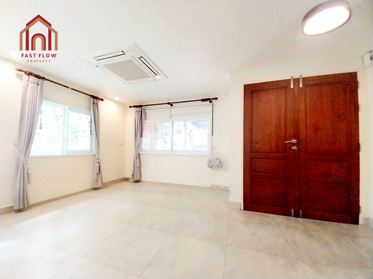 ขาย ทาวน์โฮม 3 ชั้น 51.9 ตรว หมู่บ้านวิชั่นวิลล์ 3 ซอยสามัคคี30 ต่อเติมโรงรถ ต่อเติมครัว มีพื้นที่ด้านข้าง 4ห้องนอน 4ห้องน้ำ พื้นที่ใช้สอยเทียบเท่าบ้านเดี่ยว ใกล้โรงเรียนเบญจมราชานุสรณ์ PKA – รูปที่ 4