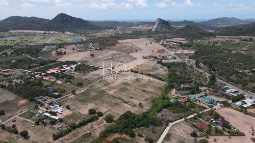 Land 41 rai near Khao Chee Chan Pattaya / (FOR RENT) YEAN115