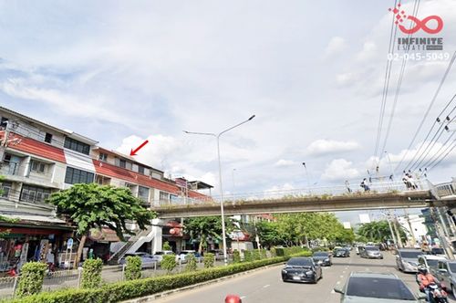 ขายอาคารพาณิชย์ ติดถนนสรงประภา  3.5ชั้น 18ตร.ว.ตรงข้ามโรงเรียนพระหฤทัยดอนเมือง