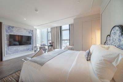 🔥For Rent Now🔥 LA CLEF Executive Studio, 44 ​​sq.m., 150 meters from BTS Thonglor. Beautiful room, ready to move in + Free Wi-fi + Cleaning 3 times/week + Pets allowed (Short-term and long-term rentals available)