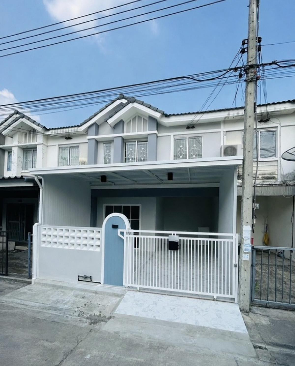 For Sale Townhouse/Townhome , Baanpruksa 63 Bang Kredee – Pathum thani , Bang Kadi , Mueang Pathum Thani , Pathum Thani , CX-144364 For Sale Townhouse/Townhome , Baanpruksa 63 Bang Kredee – Pathum thani , Bang Kadi , Mueang Pathum Thani , Pathum Thani , CX-144364
