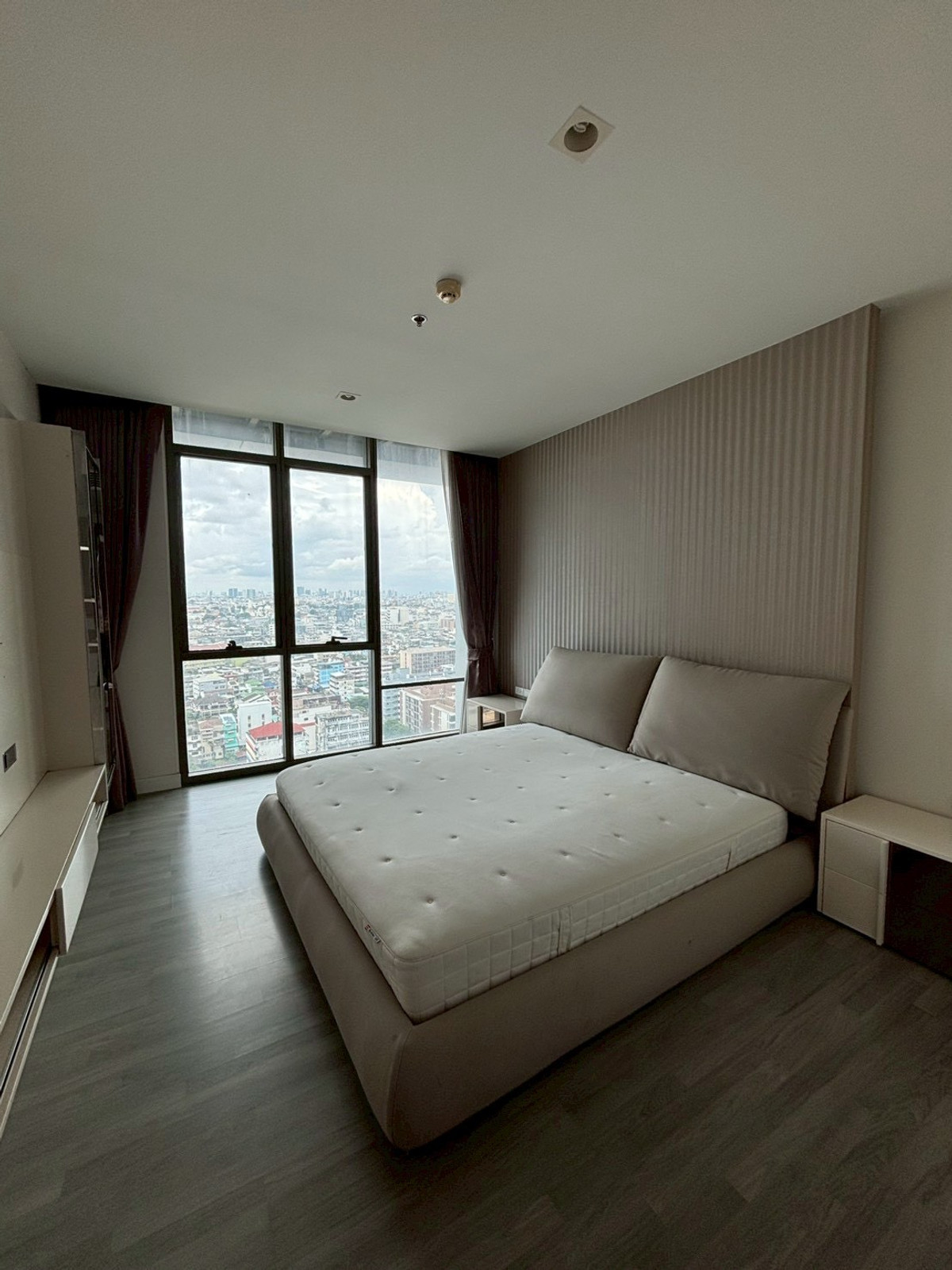🏠✨ เดอะ รูม วงเวียนใหญ่ | ขายคอนโด 2 ห้องนอน (HBH-SI-49) 🏠✨ เดอะ รูม วงเวียนใหญ่ | ขายคอนโด 2 ห้องนอน (HBH-SI-49)