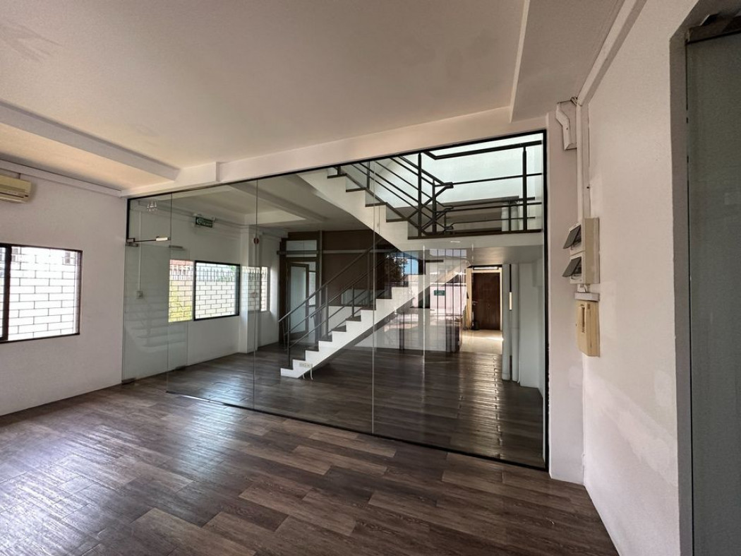 Warehouse-factory for rent With office building, Soi Sukhumvit 101, near BTS Punnawithi. – รูปที่ 3