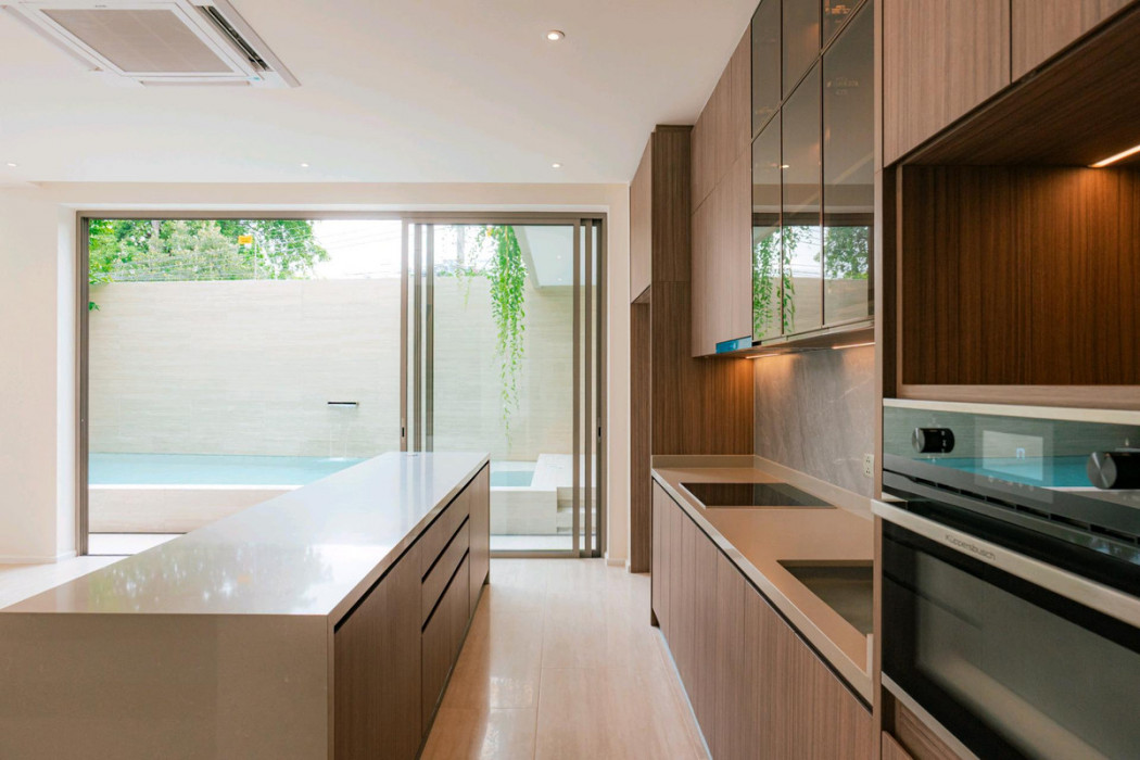 บ้านเดี่ยวระดับ Luxury 3ชั้น ถนนจันทร์ เขตบางคอแหลม – รูปที่ 3