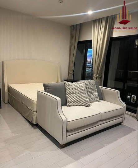 ✨ For Rent: Noble Ploenchit Condo ✨ 💰 Only 42,000 THB/month