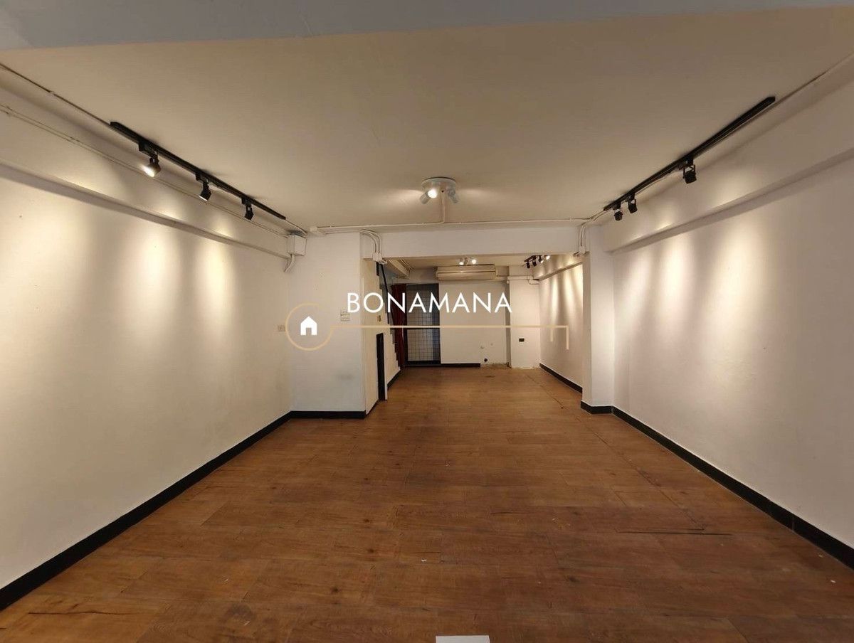 For rent, beautifully decorated commercial building, next to Sathorn - Rama 4 Road (MRT Lumpini 800m) – รูปที่ 3